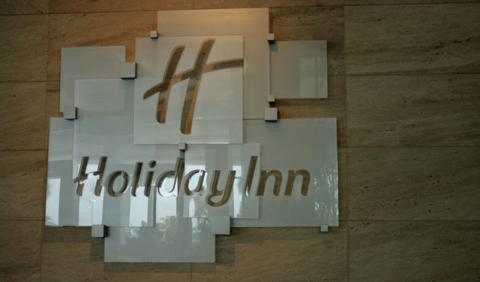 5.holiday.jpeg