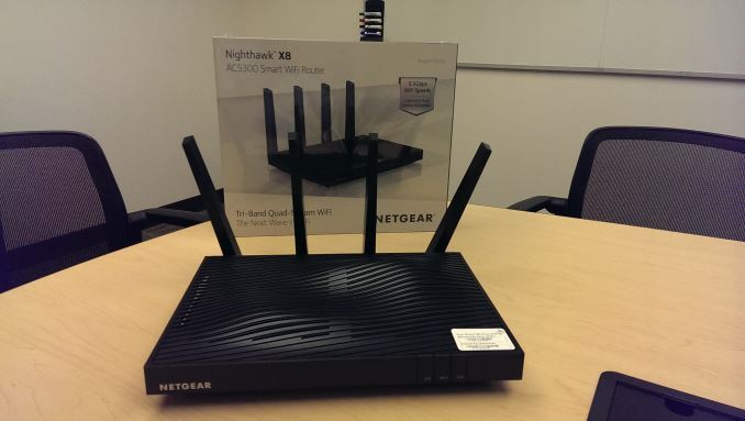 06R8500-Netgear-routers.jpg