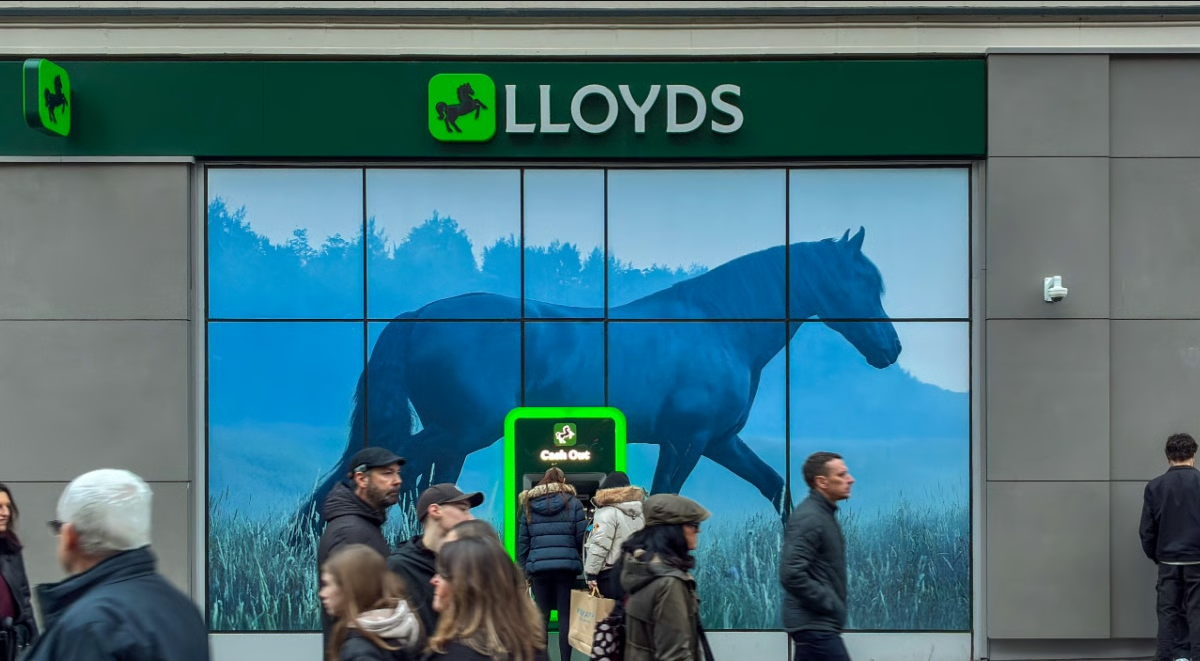 Lloyds Banking Group.png