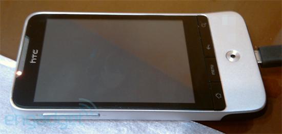www.cnbeta.com_HTC Legent真机谍照再现 硬件配置确定_090408088158614.jpg